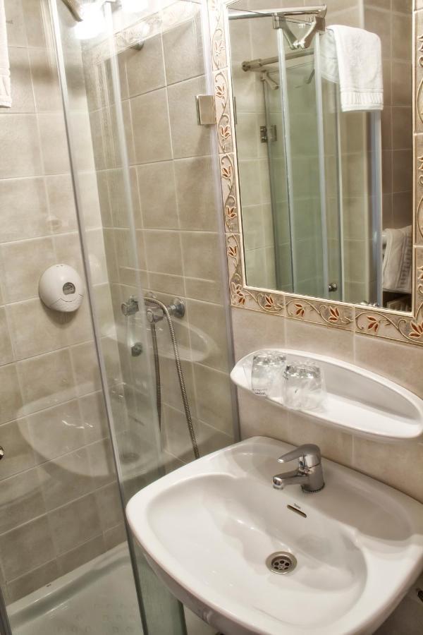 Hotel Covadonga Onís Екстериор снимка