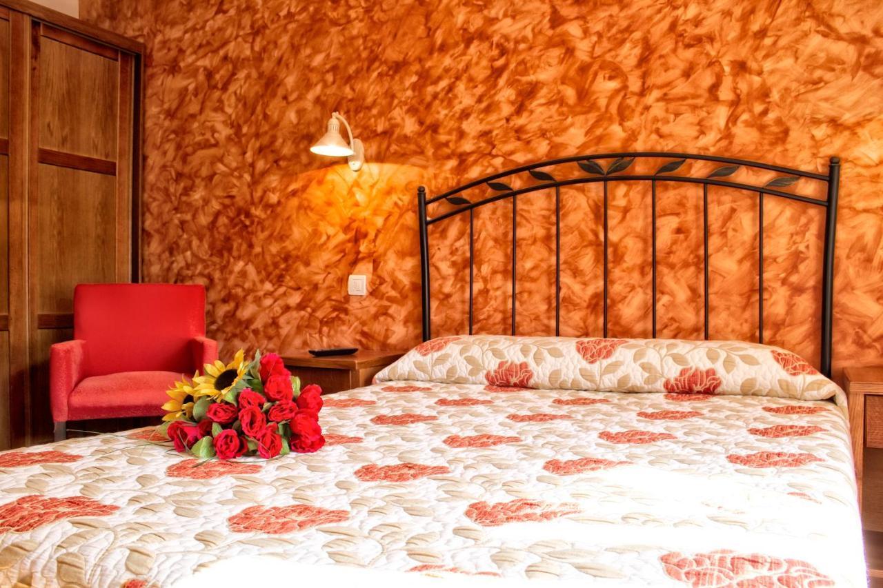 Hotel Covadonga Onís Екстериор снимка